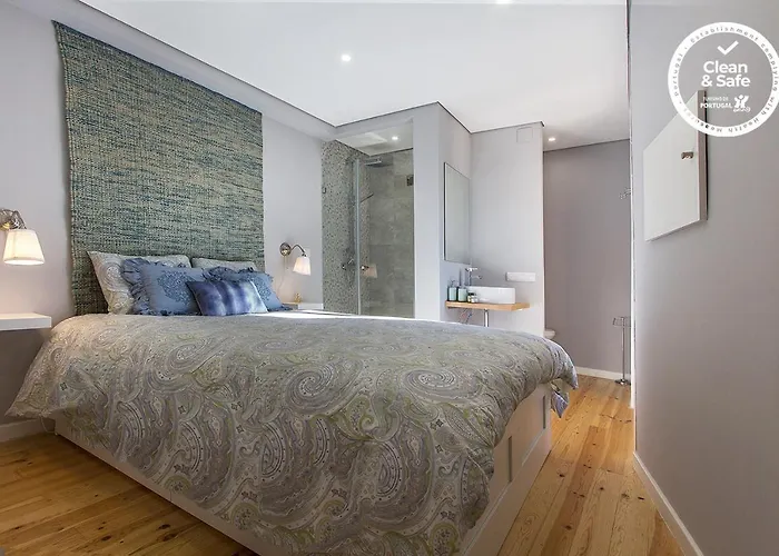 Bairro Alto Elegant by Homing